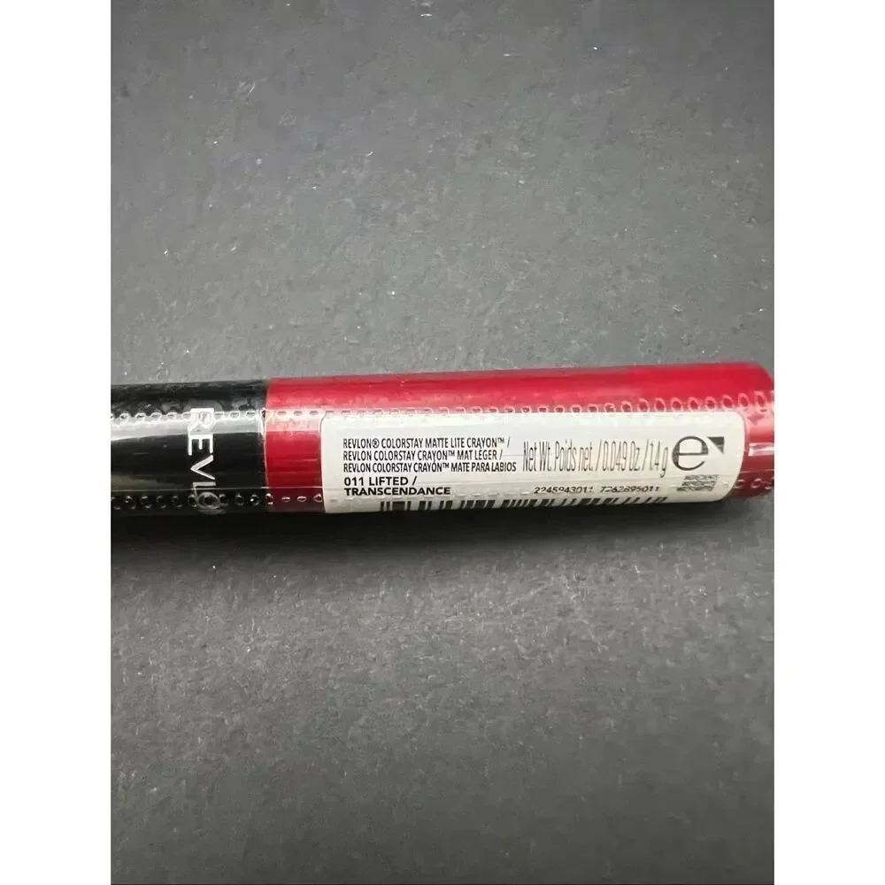 New Sealed Revlon Colorstay Matte Lite Crayon 011 Lifted